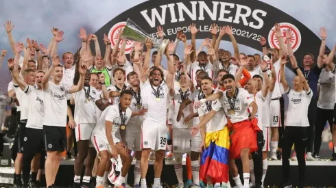 Eintracht Frankfurt é o campeão da Liga Europa de 2021-22