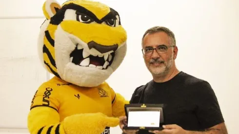 Foto: Julio Figueiredo/TV Tigre | Juliano Camargo executivo de futebol do Criciúma
