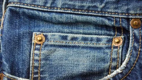 Bolso pequeno do jeans tinha uma função importante nos séculos passados
