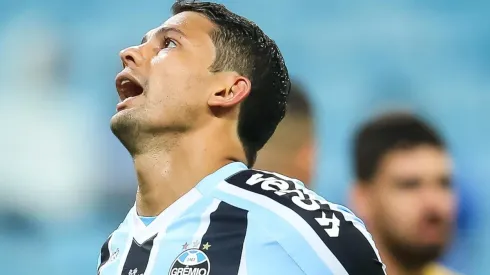 “Até o meu limite”; Elkeson valoriza primeiro gol pelo Grêmio e projeta temporada