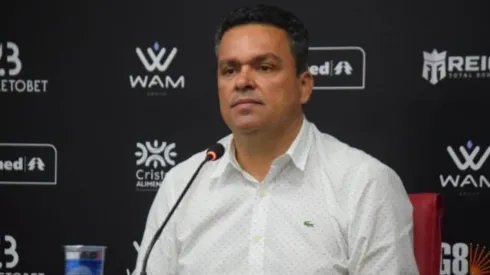 Foto: Comunicação/ACG | Adson Batista comemorou internacionalização do Dragão