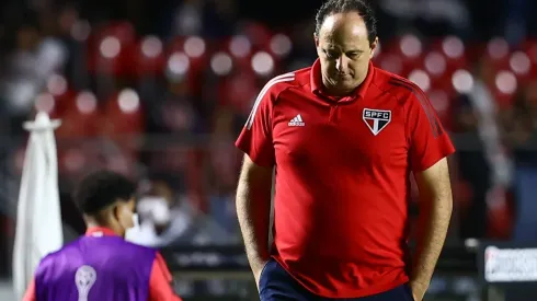 Rogério Ceni está no comando do São Paulo (Foto: Marcello Zambrana/AGIF)
