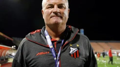 Foto: Cortesia EFFE Assessoria – Mazola completa um ano de trabalho no Ituano e se torna o treinador mais longevo desta Série B
