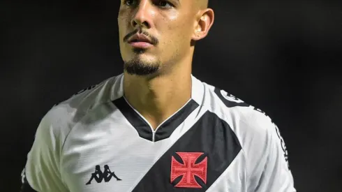 Foto: C2 Sports – De volta ao Vasco após 6 jogos, Zé Vitor é relacionado contra o Náutico em duelo pela Série B