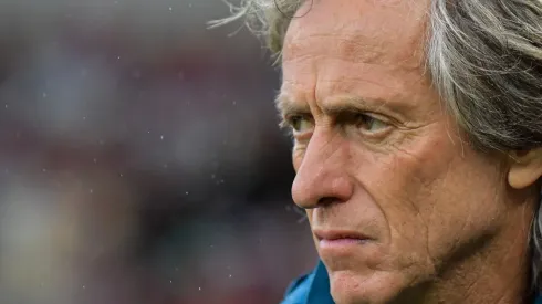 Thiago Ribeiro/AGIF. Jorge Jesus não repetiu o bom desempenho na Europa
