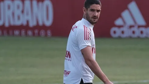 Marcello Zambrana/AGIF – Pato é oferecido ao Inter e diretoria estuda contratação.
