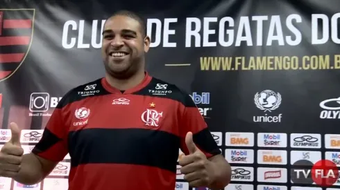 Foto: FLA TV/YouTube – Adriano conquistou o Hexa no Flamengo em 2009.
