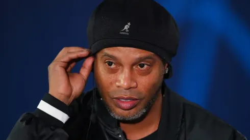 Getty Images/Matthias Hangst – Ronaldinho pode voltar a trabalhar com futebol.
