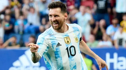 "Encontrei um sócio"; Messi e mais duas estrelas do futebol mundial já se renderam ao talento  de Pavón
