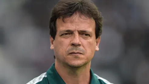 Thiago Ribeiro/AGIF. Fernando Diniz voltou ao comando do Fluminense em abril de 2022
