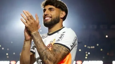 Foto: Rodrigo Coca/Ag. Corinthians - Apresentação de Yuri Alberto não contou com presença de Luan em treino aberto na Arena