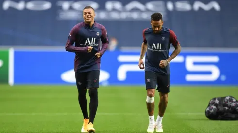 Situação envolvendo Neymar e Mbappé viralizou na internet
