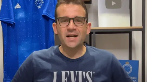 Foto: Reprodução / YouTube - Samuel Venâncio agita torcida celeste com bastidores de mercado