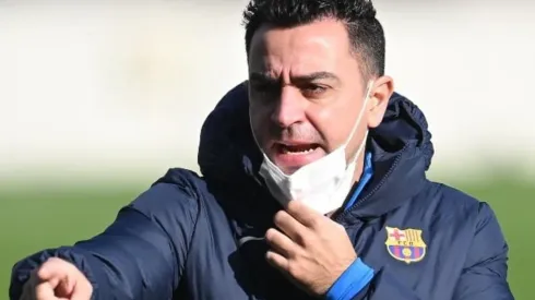 David Ramos/Getty Images – Xavi fala sobre reforços no Barcelona
