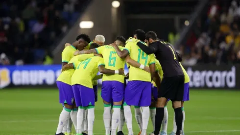 Dean Mouhtaropoulos/Getty Images – Seleção Brasileira no amistoso contra Gana
