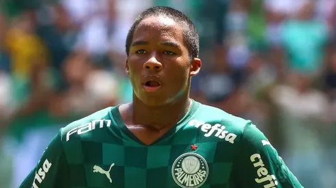 Marcello Zambrana/AGIF. Endrick segue esperando chances no time profissional do Palmeiras
