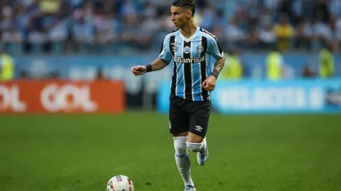 Ferreira esteve na mira do Grêmio (Foto: Pedro H. Tesch/AGIF)
