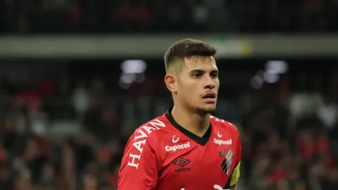 João Vitor Rezende Borba/AGIF - Bruno Guimarães expõe ex-técnico do Athletico