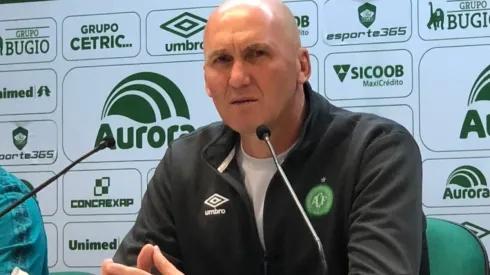 Reprodução/Chapecoense. Dal Pozzo garantiu que fará cobranças internas na equipe