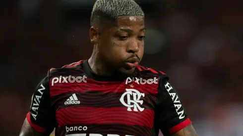 Foto: Gil Gomes/AGIF – Marinho, ex-Santos, comemorou título do Flamengo, mas como reserva de Dorival Jr
