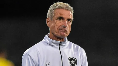 Thiago Ribeiro/AGIF – Luís Castro, técnico do Botafogo
