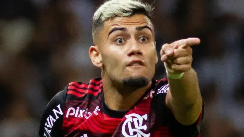 Fernando Moreno/AGIF – A. Pereira pelo Flamengo.
