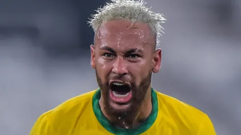 Foto: Thiago Ribeiro/AGIF – Venda de Neymar gera discussões até os dias de hoje.
