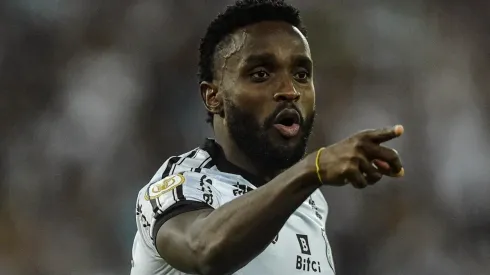 Foto: Thiago Ribeiro/AGIF – Substituto de Mendonza entra na mira do Vasco
