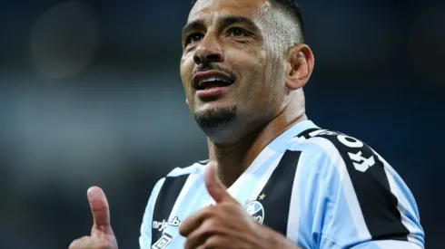 Foto: Pedro H. Tesch/AGIF – Novo reforço do Mirassol foi 'parça' de Diego Souza no Grêmio
