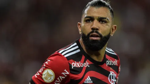 Thiago Ribeiro/AGIF. Gabigol fez o gol do título do tricampeonato flamenguista em 2022
