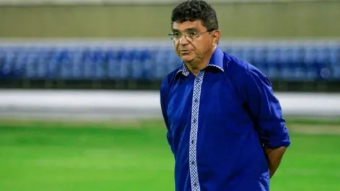 Reprodução/Twitter. Flávio Araújo não é mais treinador do Campinense