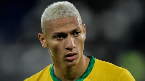 Thiago Ribeiro/AGIF – Richarlison foi o camisa 10 da seleção olímpica em Tóquio
