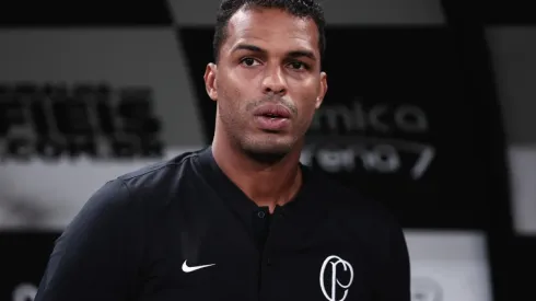 Fernando Lázaro, técnico do Corinthians – Foto: Ettore Chiereguini/AGIF
