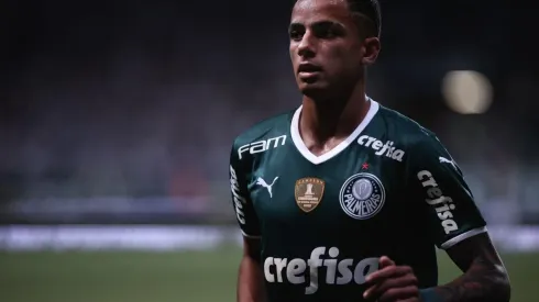 Foto: Ettore Chiereguini/AGIF – Giovani pode iniciar o ano pela primeira vez como titular do Palmeiras
