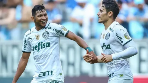 Foto: Pedro H. Tesch/AGIF – Rony e Raphael Veiga foram convocados para a Seleção Brasileir
