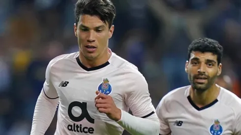 Foto: Divulgação/Twitter Oficial Matheus Uribe - Volante colombiano está de saída do Porto e destino deve ser o Flamengo