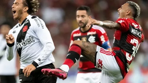 Foto: Jorge Rodrigues/AGIF – Matheuzinho sofreu fratura na tíbia e está fora para 2º jogo contra o Vasco
