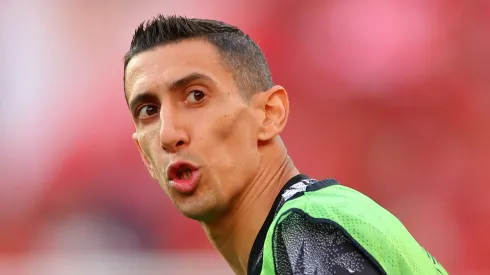 SEVILLE, SPAIN – MAY 18: Angel Di Maria of Juventus warms up prior to the UEFA Europa League semi-final second leg match between Sevilla FC and Juventus at Estadio Ramon Sanchez Pizjuan on May 18, 2023 in Seville, Spain. (Photo by Fran Santiago/Getty Images)
