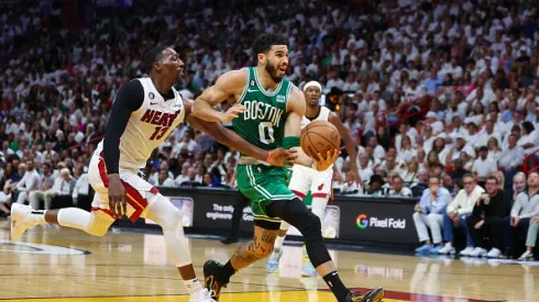 O jogo 7 entre Celtics e Heat será nesta segunda-feira (29). Créditos: Mike Ehrmann/Getty Images
