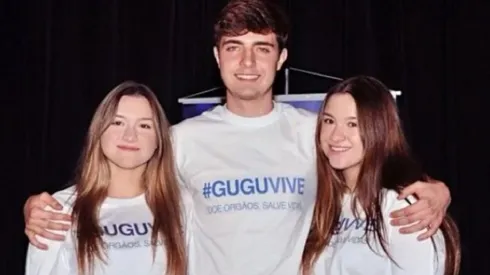 João Augusto e as firmãs Sofia e Marina – Foto: Instagram @guguliberato
