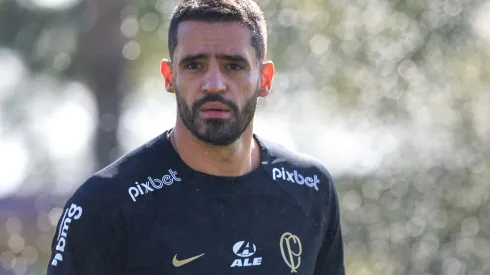 Foto: (Marcello Zambrana/AGIF) – Renato Augusto foi relacionado pelo Corinthians para a decisão das oitavas de final da Copa do Brasil
