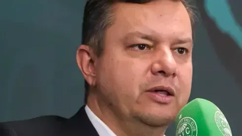 Glenn Stenger ‘crava’ novidade e agita torcida do Coxa