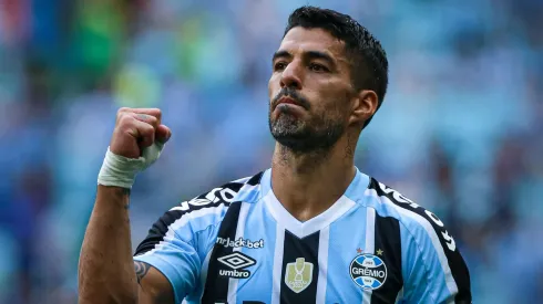 Foto: Maxi Franzoi/AGIF – Torcida quer um novo companheiro para Suárez no Grêmio.
