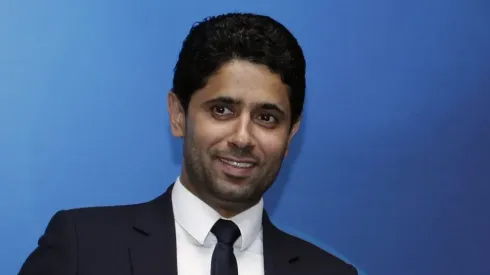 PARIS, FRANCE - JANUARY 29: French football player Yohan Cabaye poses with PSG President Nasser al-Khelaifi and his new club shirt and during a press conference after completing a transfer from Newcastle United to Paris St Germain, at the Parc des Princes stadium on January 29, 2014 in Paris, France. (Photo by Thierry Chesnot/Getty Images)