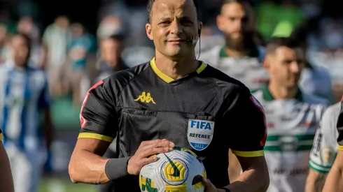 Robson Mafra/AGIF - Árbitragem rendeu diversos comentários árduos nas redes sociais