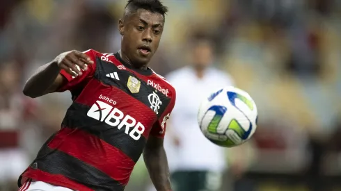 RJ – RIO DE JANEIRO – 10/05/2023 – BRASILEIRO A 2023, FLAMENGO X GOIAS – Bruno Henrique jogador do Flamengo durante partida contra o Goias no estadio Maracana pelo campeonato BRASILEIRO A 2023. Foto: Jorge Rodrigues/AGIF
