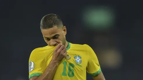 RJ – Rio de Janeiro – 02/07/2021 – COPA AMERICA 2021, BRASIL X CHILE – Renan Lodi jogador do Brasil lamenta chance perdida durante partida contra o Chile no estadio Engenhao pelo campeonato Copa America 2021. Foto: Thiago Ribeiro/AGIF
