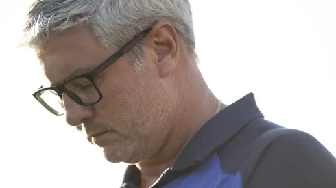 Foto: Jorge Rodrigues/AGIF - Odair tem sido alvo de críticas da torcida por não dar chances a Ivonei