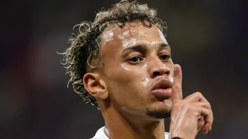 Gilson Junio/AGIF - Bitello, meia.