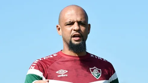 FOTO DE MAILSON SANTANA/FLUMINENSE FC – Felipe Melo recebe notícia ruim no Fluminense
